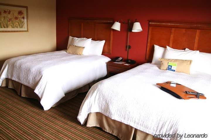 Hampton Inn & Suites Chicago - Libertyville Oda fotoğraf